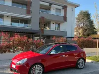 Usata Alfa Romeo Giulietta Veloce 175 CV (128 kW) 2014 Rosso Utilitaria