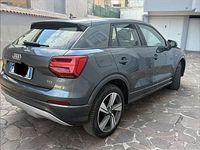 Usata Audi Q2 Sport 116 CV (85 kW) 2017 Grigio SUV