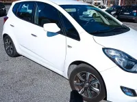 Usata Hyundai ix20 Comfort 90 CV (66 kW) 2017 Bianco Utilitaria