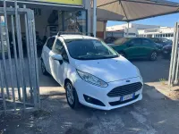 Usata Ford Fiesta Titanium 75 CV (55 kW) 2017 Bianco Utilitaria