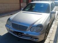 Usata Mercedes C220 150 CV (110 kW) 2005 Grigio Station wagon