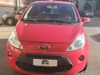 Usata Ford Ka Titanium 69 CV (50 kW) 2015 Rosso Berlina