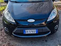 Usata Ford Fiesta Titanium 58 CV (42 kW) 2009 Nero Utilitaria