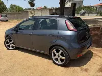 Usata Fiat Punto Lounge 69 CV (50 kW) 2014 Grigio Utilitaria