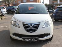 Usata Lancia Ypsilon Gold 69 CV (50 kW) 2015 Bianco Utilitaria