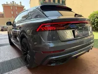 Usata Audi Q8 286 CV (210 kW) 2023 Grigio SUV