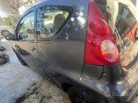 Usata Peugeot 107 68 CV (50 kW) 2007 Nero Utilitaria