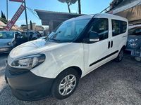 Usata Fiat Doblò Lounge 95 CV (69 kW) 2021 Bianco Monovolume