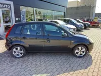 Usata Ford Fiesta Titanium 75 CV (55 kW) 2007 Nero Utilitaria