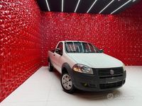 Usata Fiat Strada 95 CV (69 kW) 2013 Bianco Pick-up