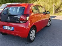 Usata Peugeot 108 Active 72 CV (52 kW) 2021 Rosso Utilitaria