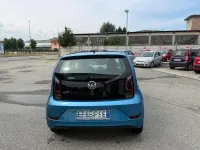 Usata VW up! Move 60 CV (44 kW) 2018 Blu/azzurro Utilitaria