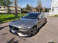 Usata Volvo V60 Business Edition 150 CV (110 kW) 2020 Grigio Station wagon