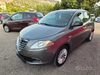Usata Lancia Ypsilon Platinum 69 CV (50 kW) 2014 Grigio Utilitaria