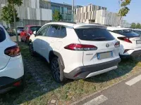 Usata Toyota Corolla Cross Lounge 199 CV (146 kW) 2023 Bianco SUV