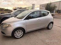 Usata Lancia Ypsilon 69 CV (50 kW) 2011 Grigio Utilitaria