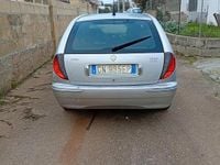 Usata Lancia Lybra 150 CV (110 kW) 2004 Grigio Station wagon