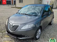 Usata Lancia Ypsilon 69 CV (50 kW) 2013 Grigio Utilitaria
