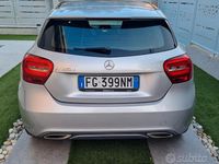 Usata Mercedes CLA180 109 CV (80 kW) 2017 Grigio Berlina