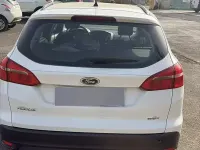 Usata Ford Focus 120 CV (88 kW) 2015 Bianco Station wagon