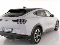 Usata Ford Mustang Premium 351 CV (258 kW) 2023 Bianco SUV