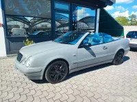 Begagnad Mercedes CLK230 Elegance 193 HK (141 kW) 1999 Grå Cab