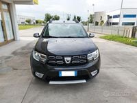 Usata Dacia Sandero Stepway 89 CV (65 kW) 2018 Nero Berlina