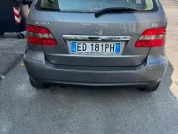 Usata Mercedes B180 Executive 109 CV (80 kW) 2010 Grigio Monovolume
