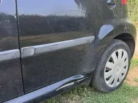 Usata Peugeot 107 68 CV (50 kW) 2007 Nero Utilitaria