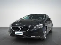 Usata Volvo V40 Kinetic 120 CV (88 kW) 2017 Nero met. Berlina