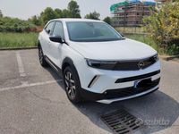 Usata Opel Mokka Elegance 131 CV (96 kW) 2024 Bianco SUV