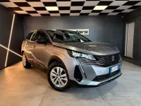 Usata Peugeot 3008 Active 131 CV (96 kW) 2022 Grigio SUV