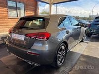 Usata Mercedes A180 115 CV (84 kW) 2019 Grigio Berlina