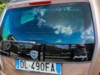 Usata Lancia Musa 90 CV (66 kW) 2007 Oro Monovolume