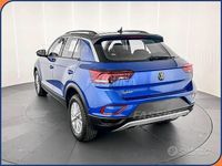 Usata VW T-Roc Life 110 CV (80 kW) 2023 Blunero SUV