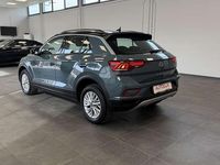 Usata VW T-Roc Life 116 CV (85 kW) 2025 Blu/azzurro SUV