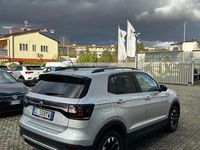 Usata VW T-Cross Style 110 CV (80 kW) 2023 Argento SUV