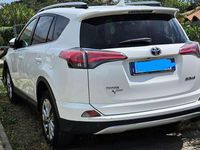 Usata Toyota RAV4 Lounge 143 CV (105 kW) 2017 Bianco SUV