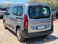 Usata Fiat Doblò 131 CV (96 kW) 2024 Grigio Monovolume