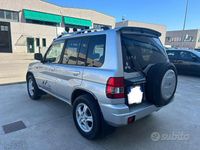 Usata Mitsubishi Pajero 114 CV (83 kW) 2006 Grigio SUV