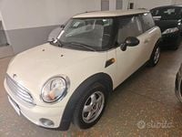 Begagnad Mini ONE 75 HK (55 kW) 2010 Beige Halvkombi