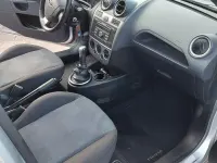 Usata Ford Fiesta 75 CV (55 kW) 2007 Utilitaria