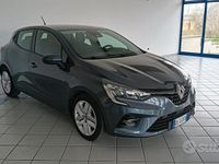 Usata Renault Clio V Evolution 101 CV (74 kW) 2022 Grigio Berlina