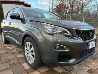 Usata Peugeot 3008 Business-Line 120 CV (88 kW) 2018 Grigio SUV