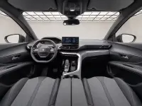 Usata Peugeot 5008 Allure 131 CV (96 kW) 2023 Marrone SUV