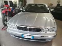 Usata Jaguar XJ Executive 207 CV (152 kW) 2007 Argento Berlina