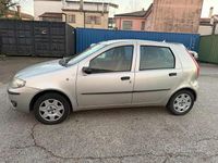Usata Fiat Punto 59 CV (43 kW) 2005 Grigio Berlina