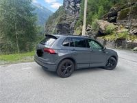 Usata VW Tiguan R-line 150 CV (110 kW) 2022 Grigio SUV