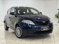 Usata Lancia Ypsilon 69 CV (50 kW) 2018 Blu Utilitaria