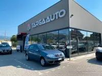 Usata Fiat Punto Active 60 CV (44 kW) 2005 Blu/azzurro Utilitaria